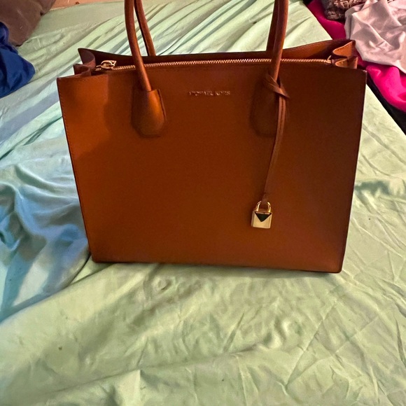 Michael kors brown purse - Picture 4 of 5